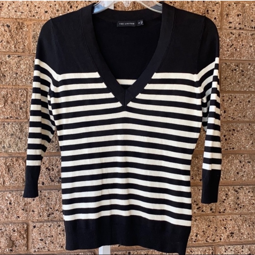 Limited Black & White Striped Sweater Top EUC | XS
